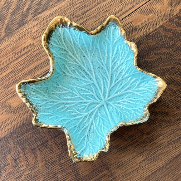 Vintage California Pottery Leaf Dish, Style #727, MCM, Turquoise, Gold Edged - Picture 1 of 10
